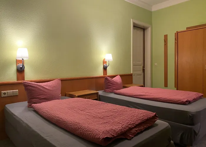 Quickborner Hof Hotel 2*